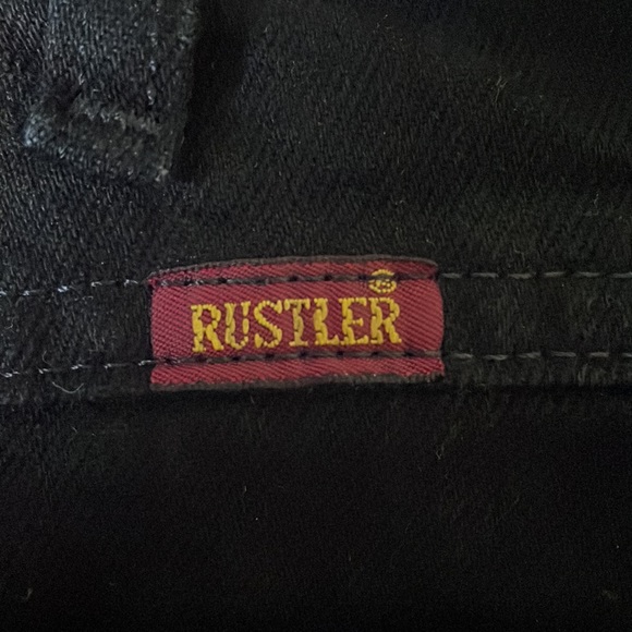 Wrangler - Rustler Men’s Jeans - Picture 3 of 4